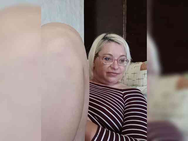 Vika211 webcam