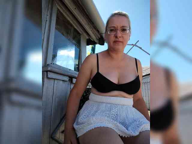 Vika211 webcam