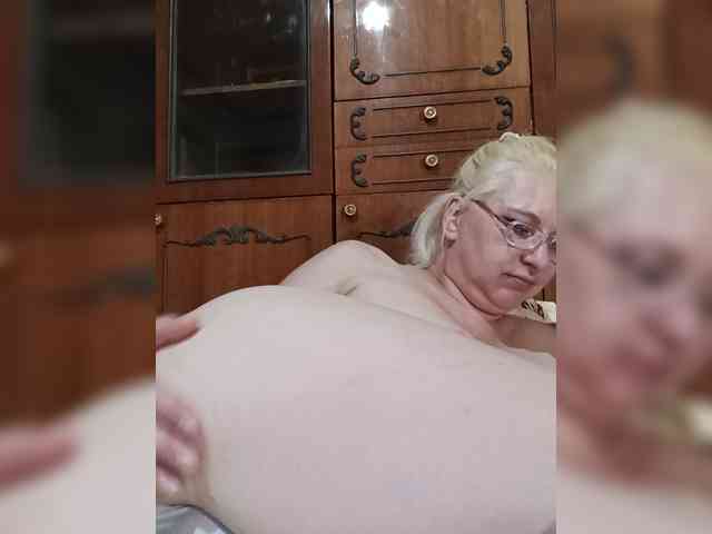 Vika211 webcam