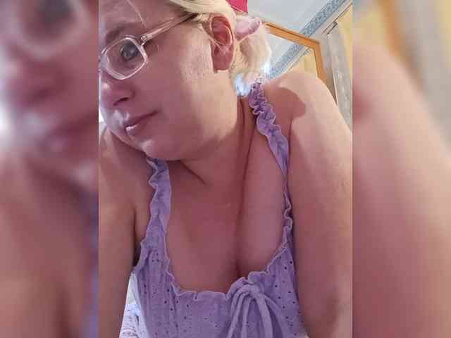 Vika211 webcam