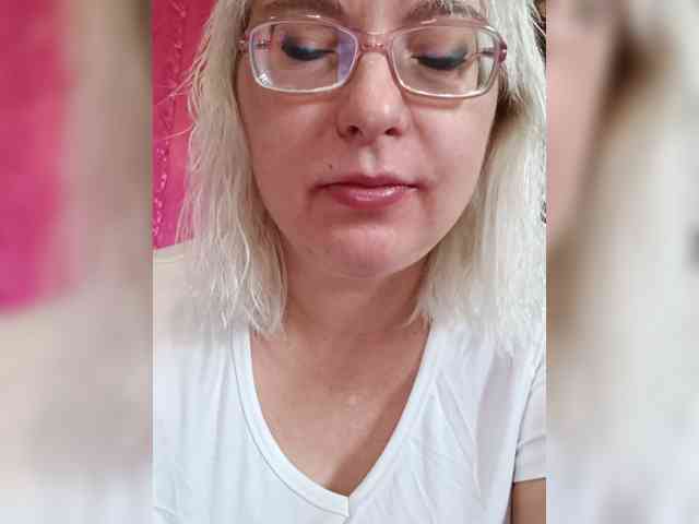 Vika211 webcam