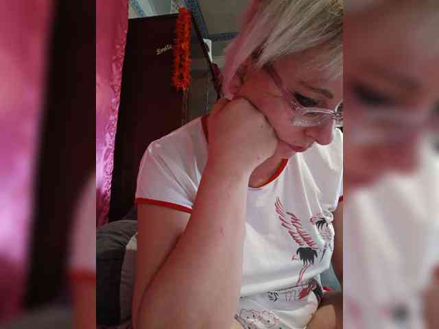 Vika211 webcam