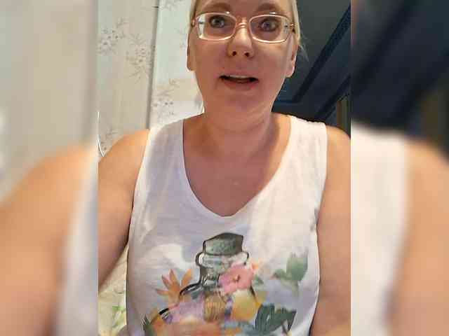 Vika211 webcam