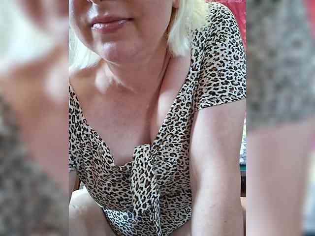 Vika211 webcam
