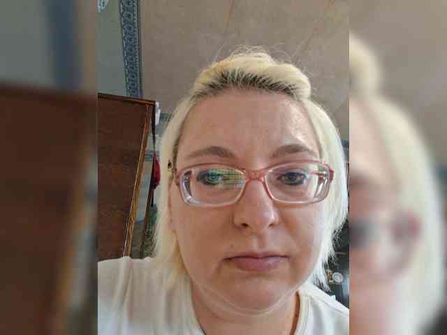 Vika211 webcam