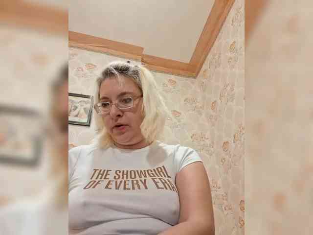 Vika211 webcam