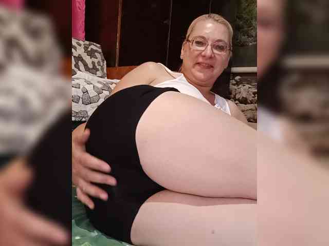 Vika211 webcam