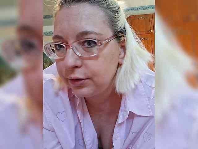 Vika211 webcam