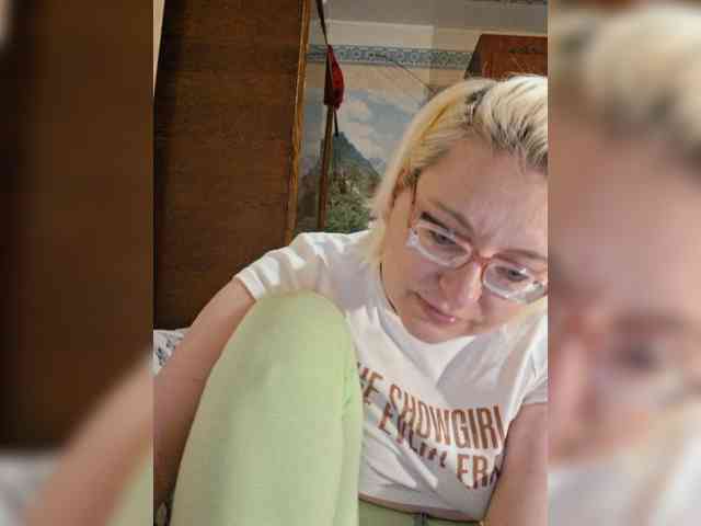 Vika211 webcam