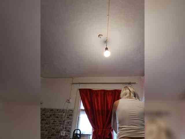 Vika211 webcam