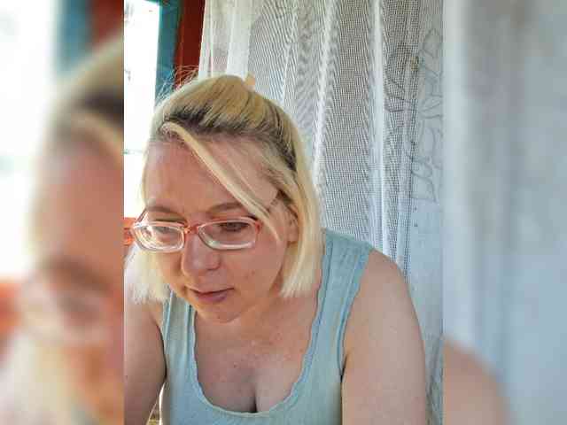 Vika211 webcam