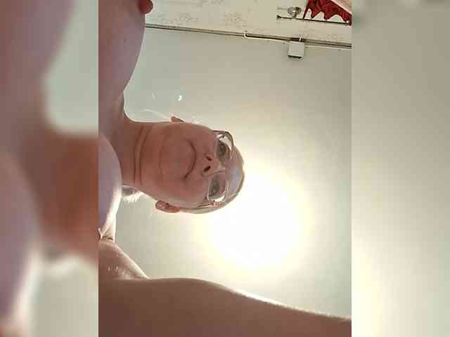 Vika211 webcam
