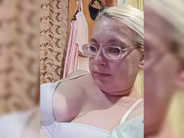 Vika211 webcam