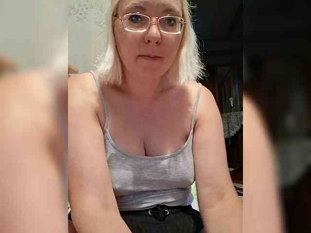 Vika211 webcam