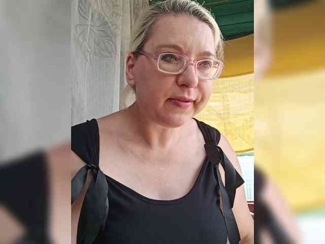 Vika211 webcam