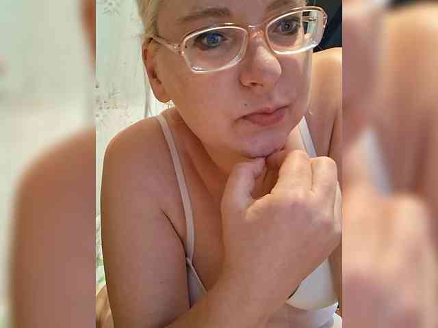 Vika211 webcam
