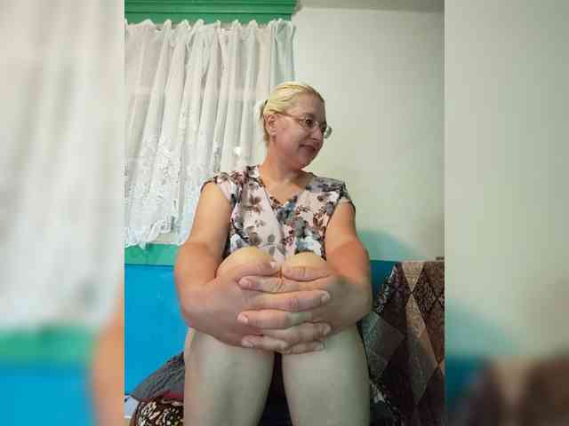 Vika211 webcam