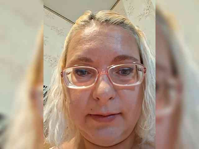 Vika211 webcam