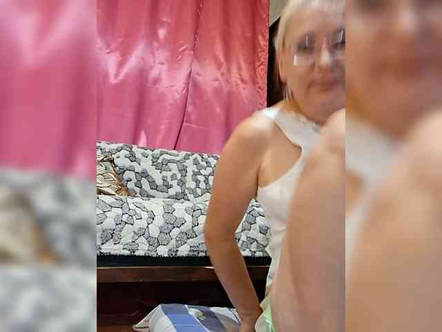 Vika211 Sex Cam Show