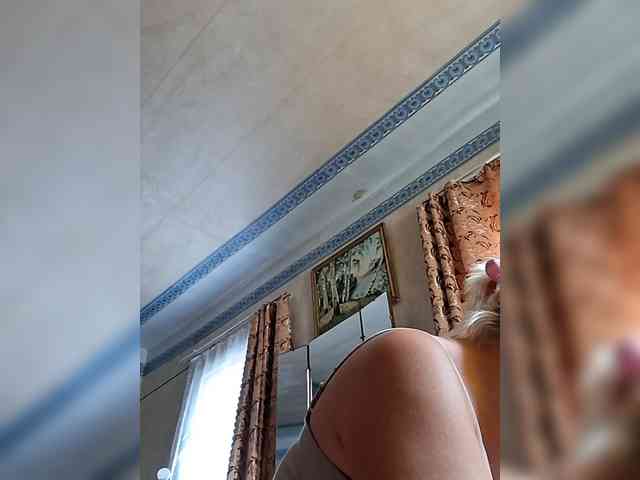 Vika211 webcam