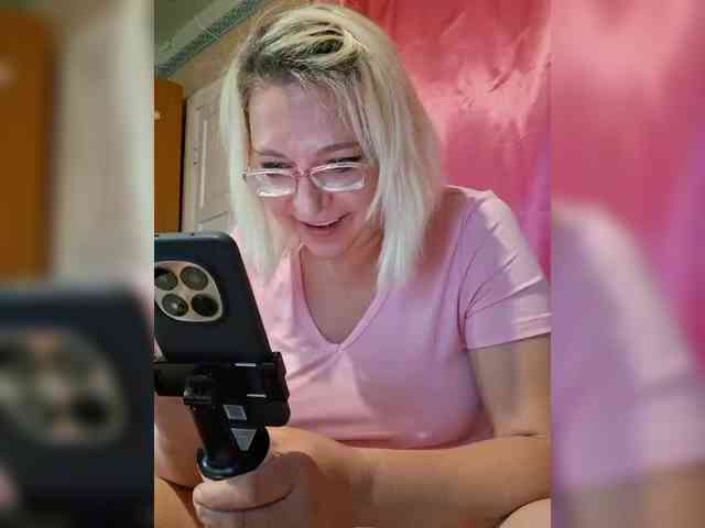 Vika211 webcam