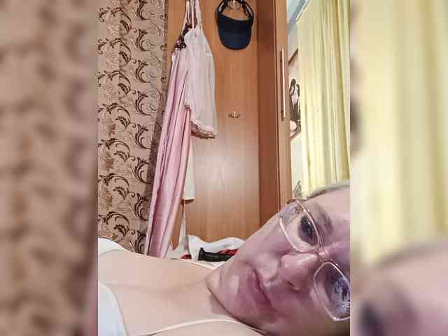 Vika211 webcam