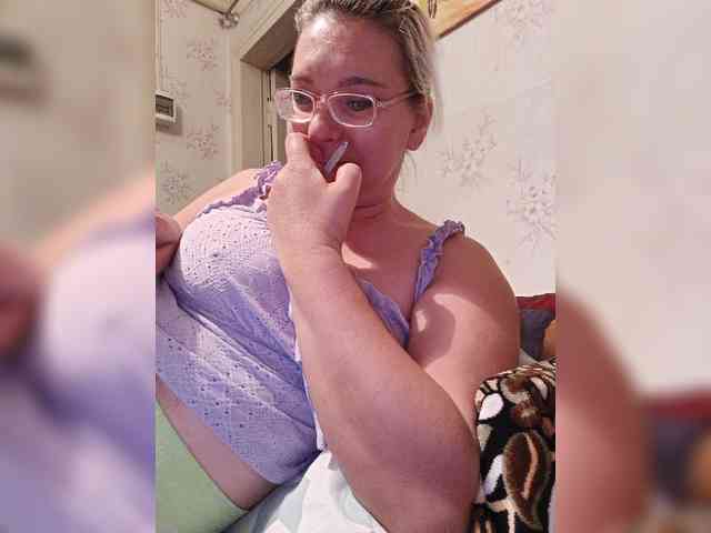 Vika211 webcam
