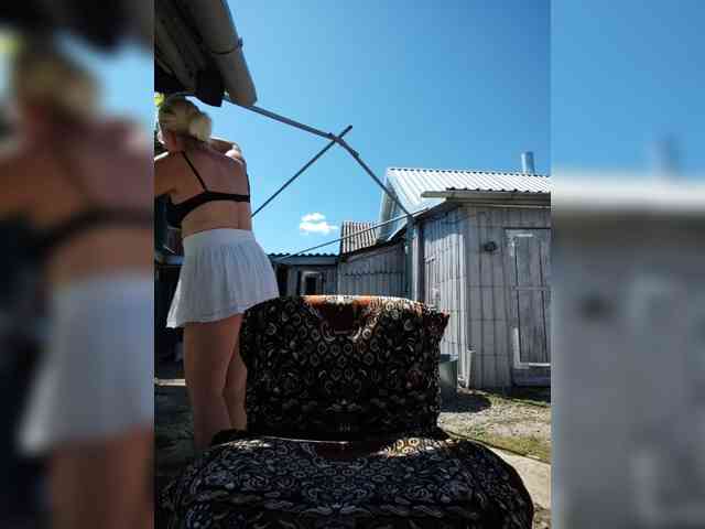 Vika211 webcam