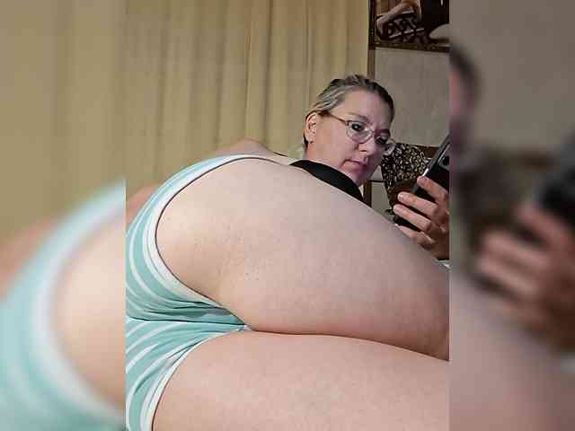 Vika211 webcam