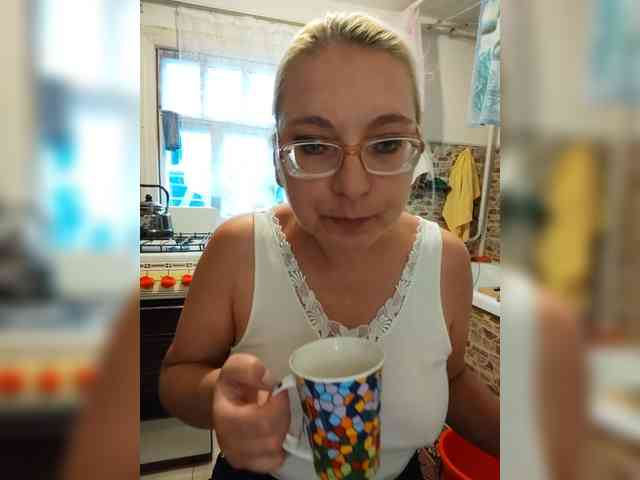 Vika211 webcam
