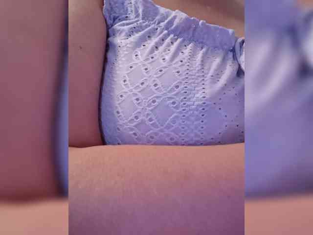 Vika211 webcam