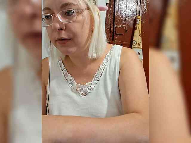 Vika211 webcam