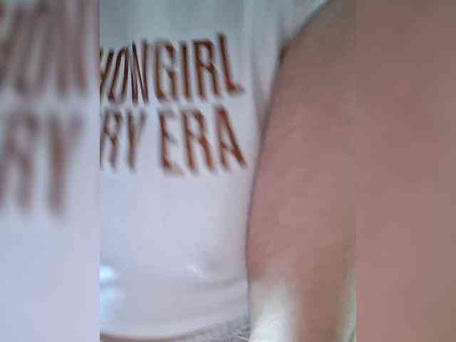 Vika211 webcam