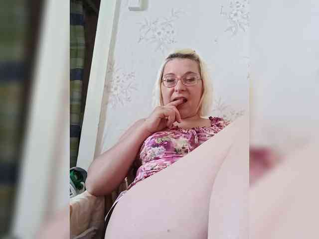 Vika211 webcam