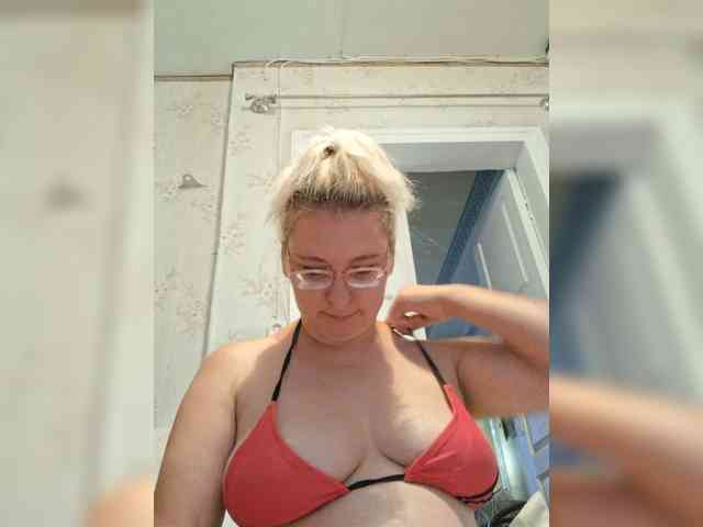 Vika211 webcam