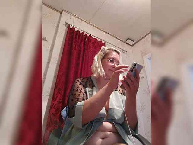 Vika211 webcam