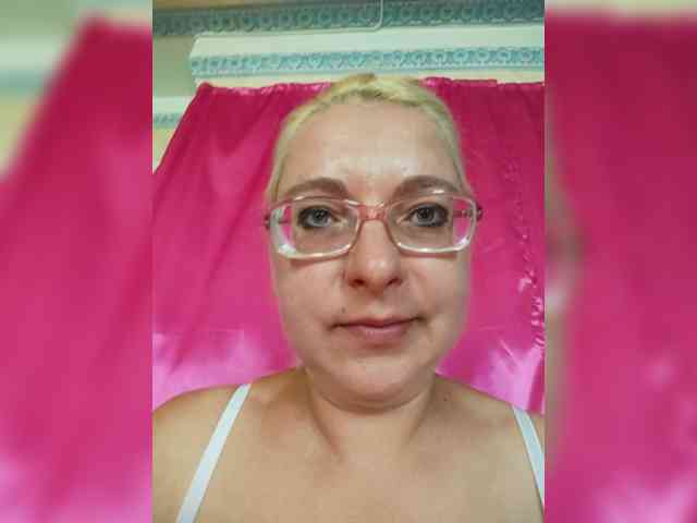 Vika211 webcam