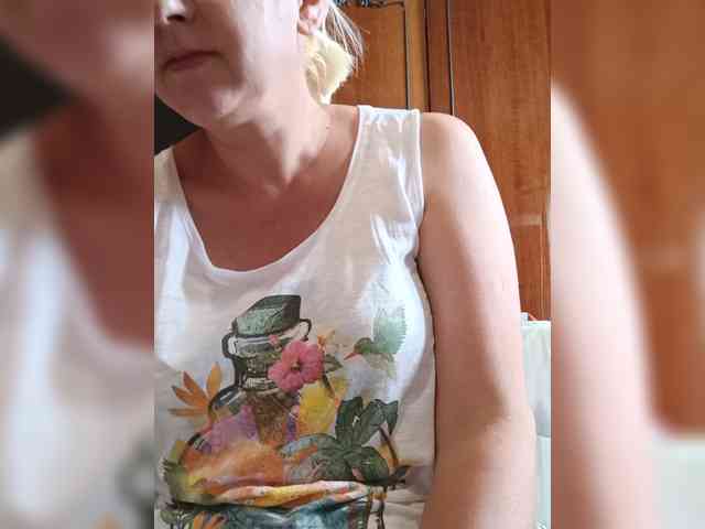 Vika211 webcam