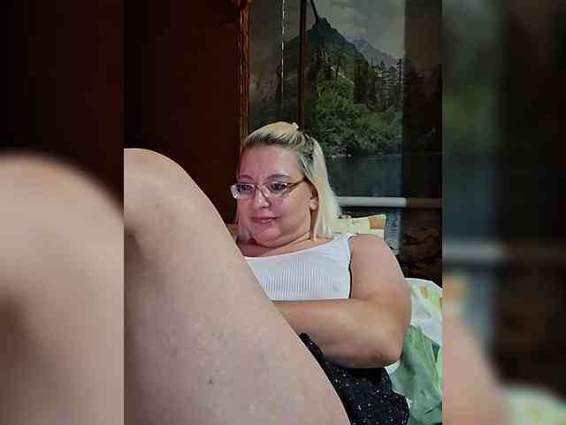 Vika211 webcam