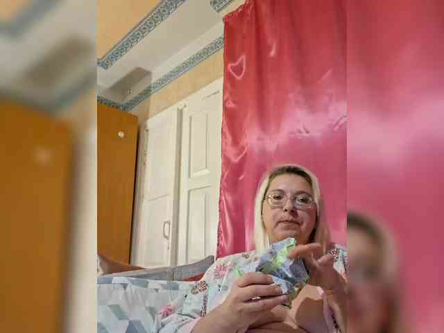 Vika211 webcam