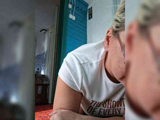 Vika211 webcam