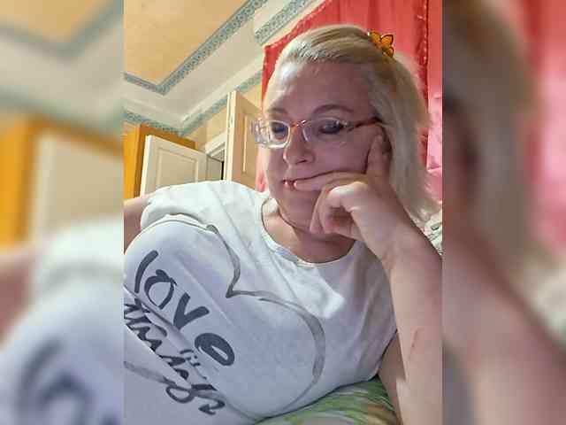 Vika211 webcam