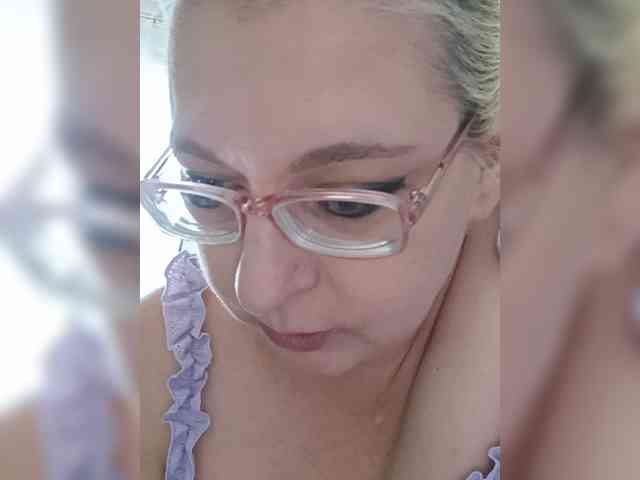 Vika211 webcam