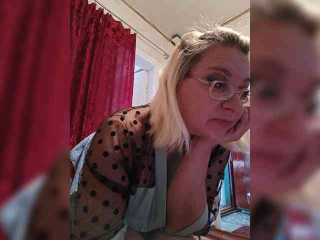Vika211 webcam