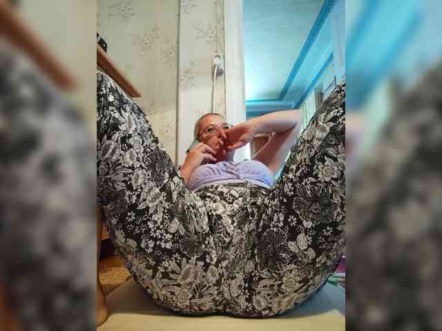 Vika211 webcam