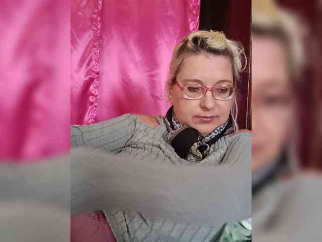Vika211 webcam