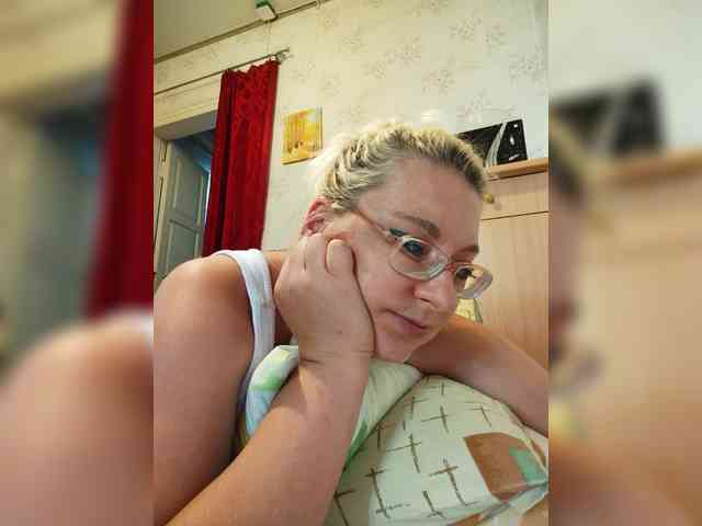 Vika211 webcam