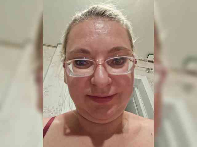 Vika211 webcam
