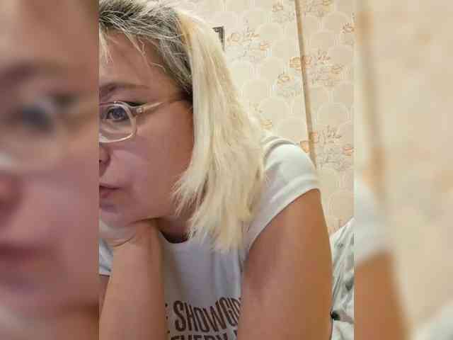 Vika211 webcam