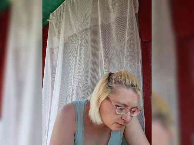 Vika211 webcam
